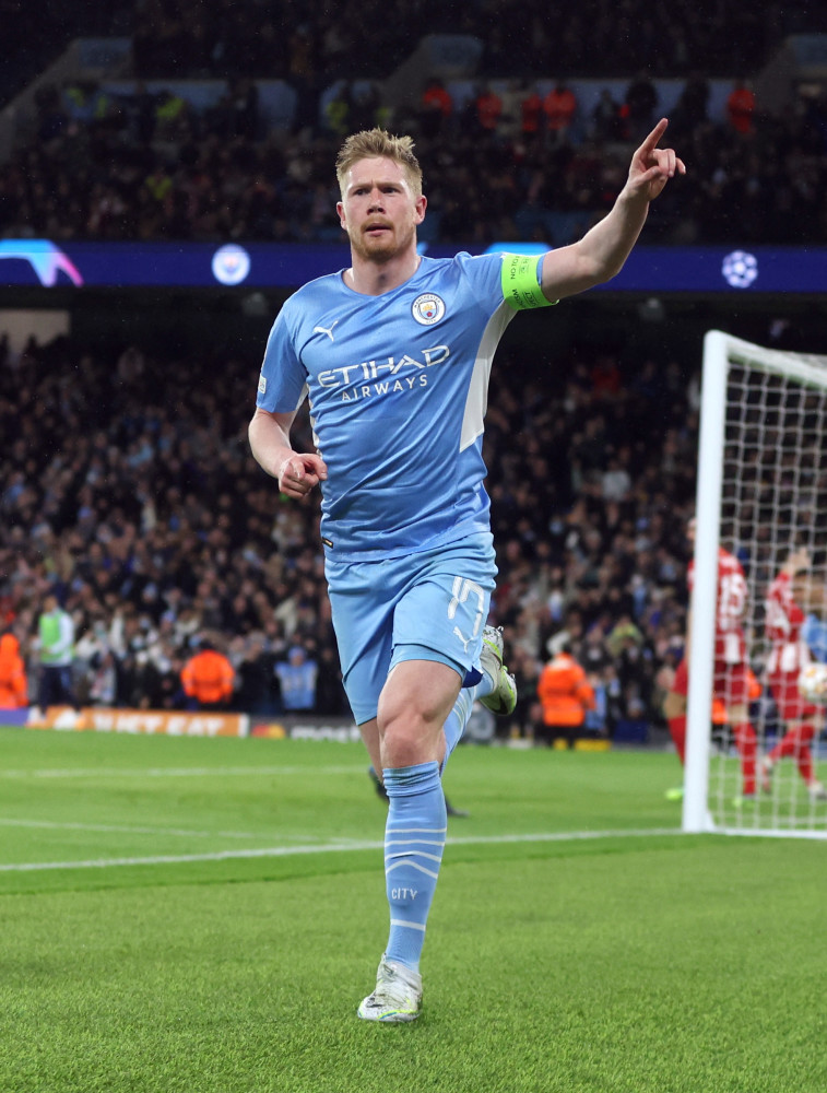 攻入里昂队史欧战第500球，托利索上演职业生涯首次帽子戏法