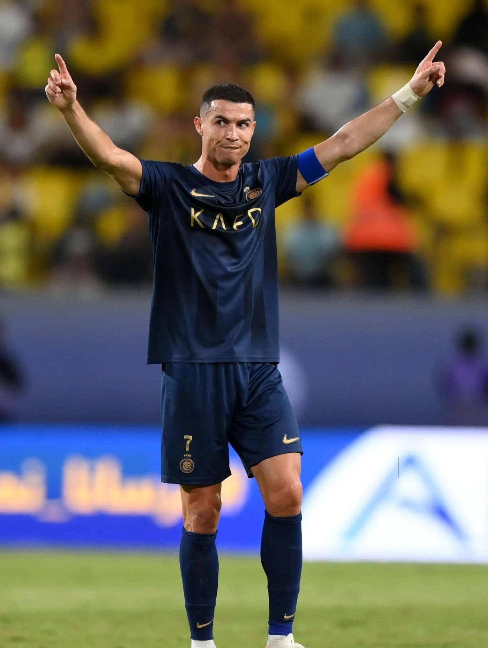 世体：卡雷拉斯、恩德里克和卡瓦哈尔将面临两场禁赛处罚