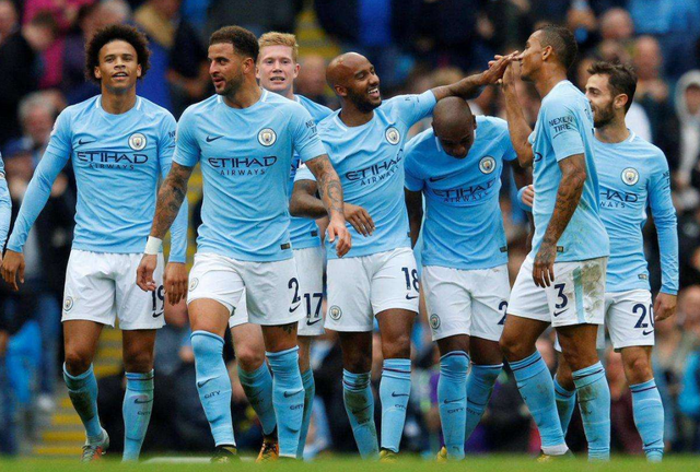 常州举办足球音乐晚会，黄紫昌夫妇甜蜜献唱《小酒窝》