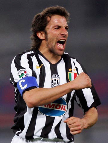 黄健翔：我们的女足与强队之间最大的差距就是身体条件