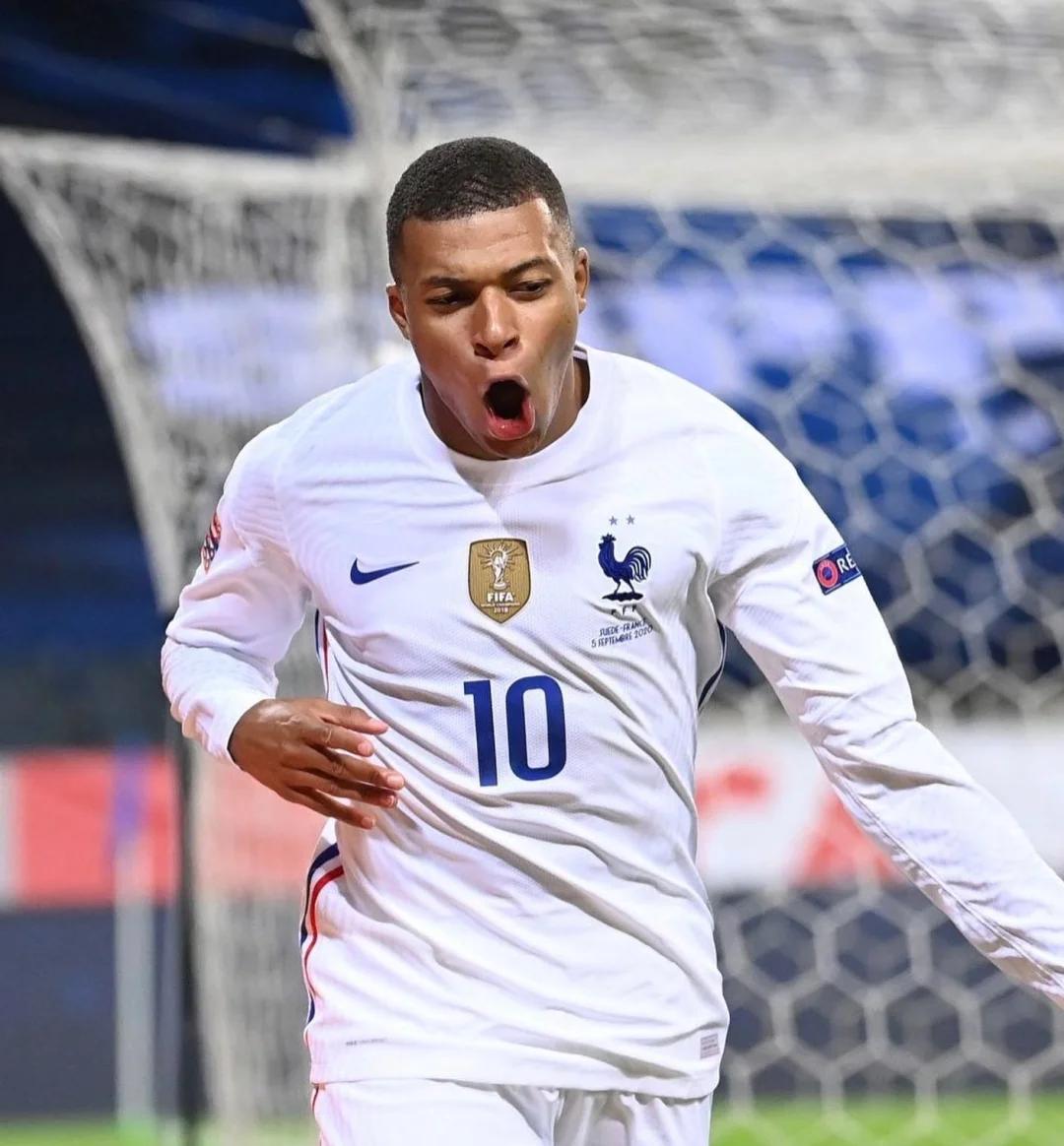 澳博控股旗下新葡京酒店获米其林钥匙评级