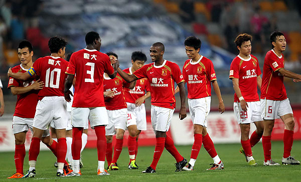 里弗斯：字母哥正在接受核磁共振检查，不认为他是跟腱受伤