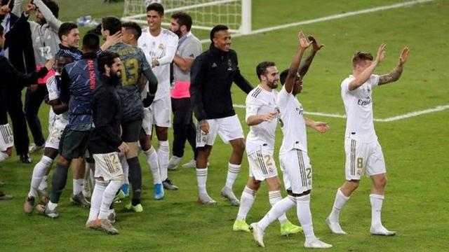 西甲-皇马3-0塞尔塔：巴萨很猛，龙哥干得也不差