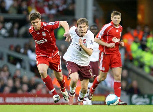 没进行场地检查，一场苏格兰冠军联赛在开赛前15分钟宣布推迟