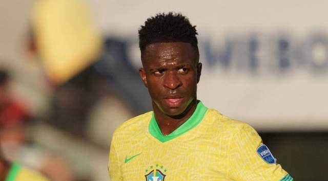 2025赛季足协杯现场观众总人数为505278人次，场均8020人