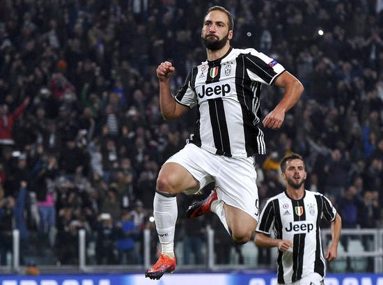 中超11月最佳阵容：法比奥、瓦科领衔，吴曦、王燊超入选