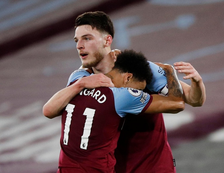 教滑雪也安排上了？还有什么是蔚来驾享小哥不会的吗！蔚来驾享服务用过的都说好！