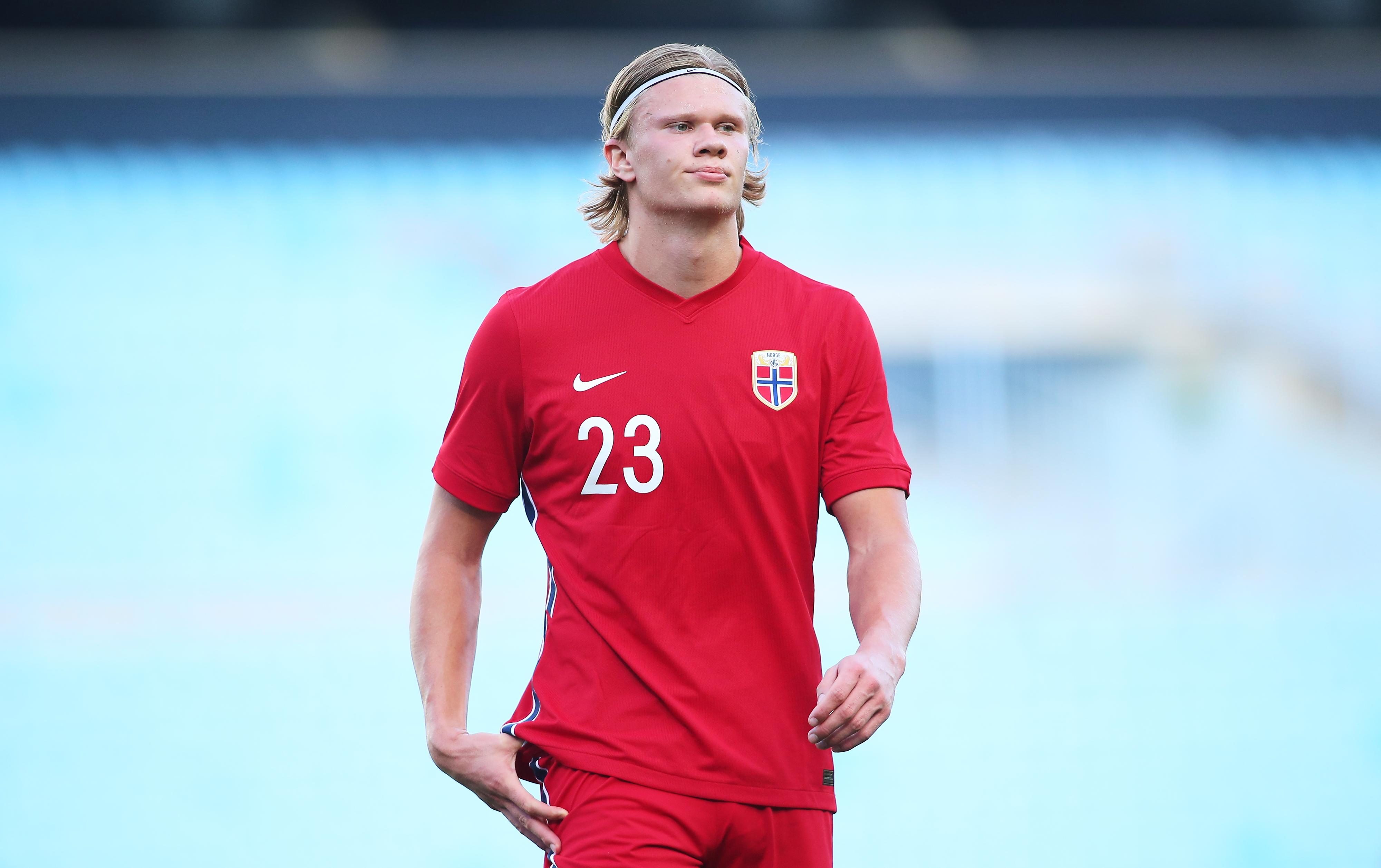 记录报：本菲卡有意冬窗以2500万欧元的转会费出售谢尔德鲁普